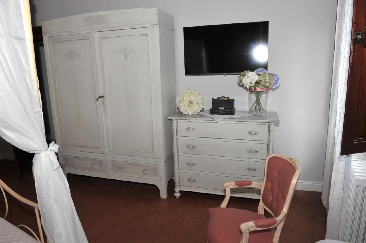Hotel Dimora Sotto la Rocca San Miniato Esterno foto