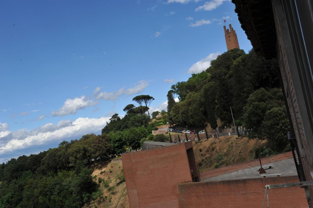 Hotel Dimora Sotto la Rocca San Miniato Esterno foto